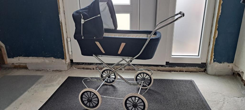 Vintage poppenwagen, klein model, donkerblauw, Ophalen, Gebruikt, Babypop