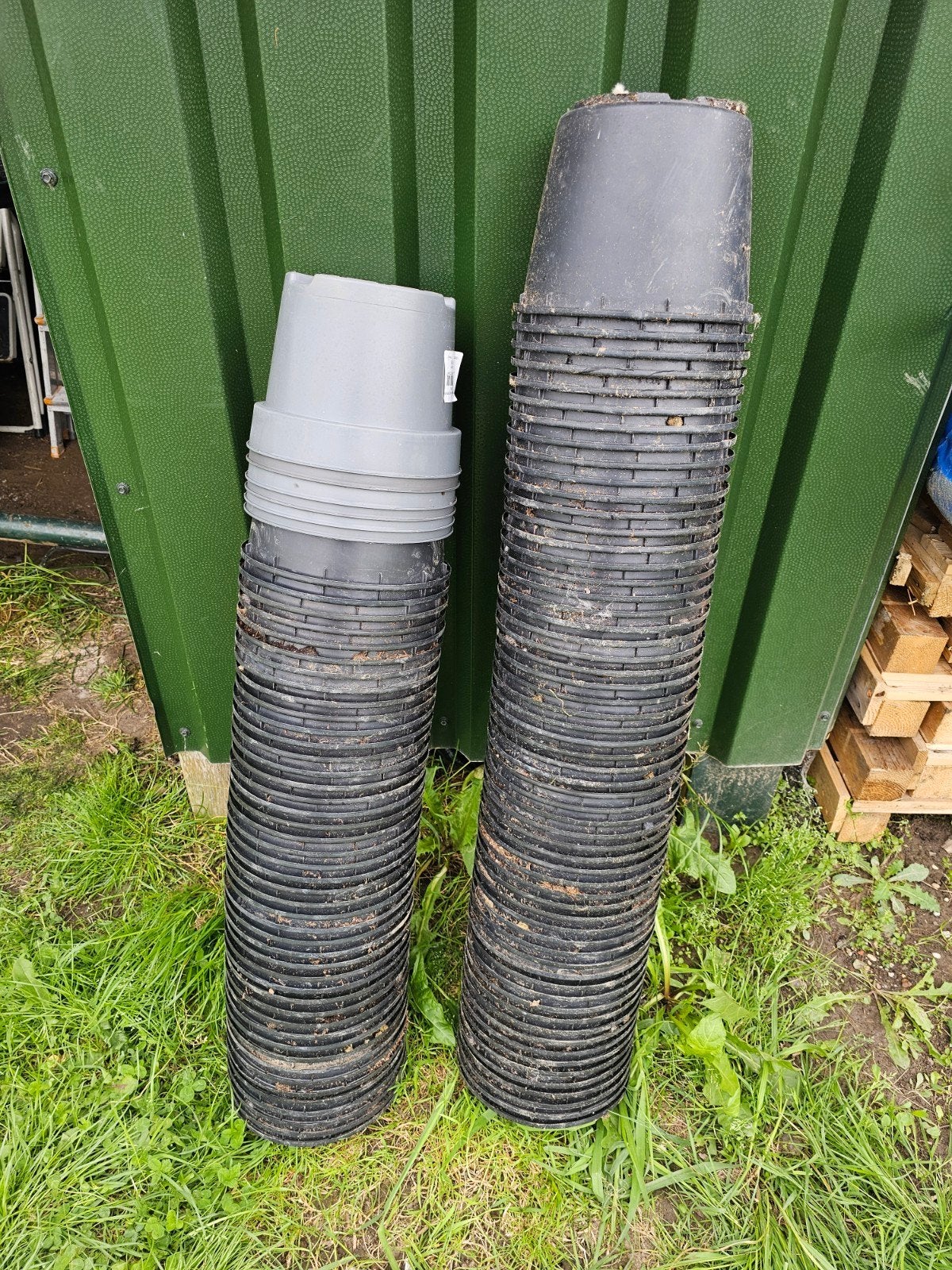 Kweekpotten, Tuin en Terras, Bloempotten, Kunststof, Gebruikt, Rond, Ophalen of Verzenden