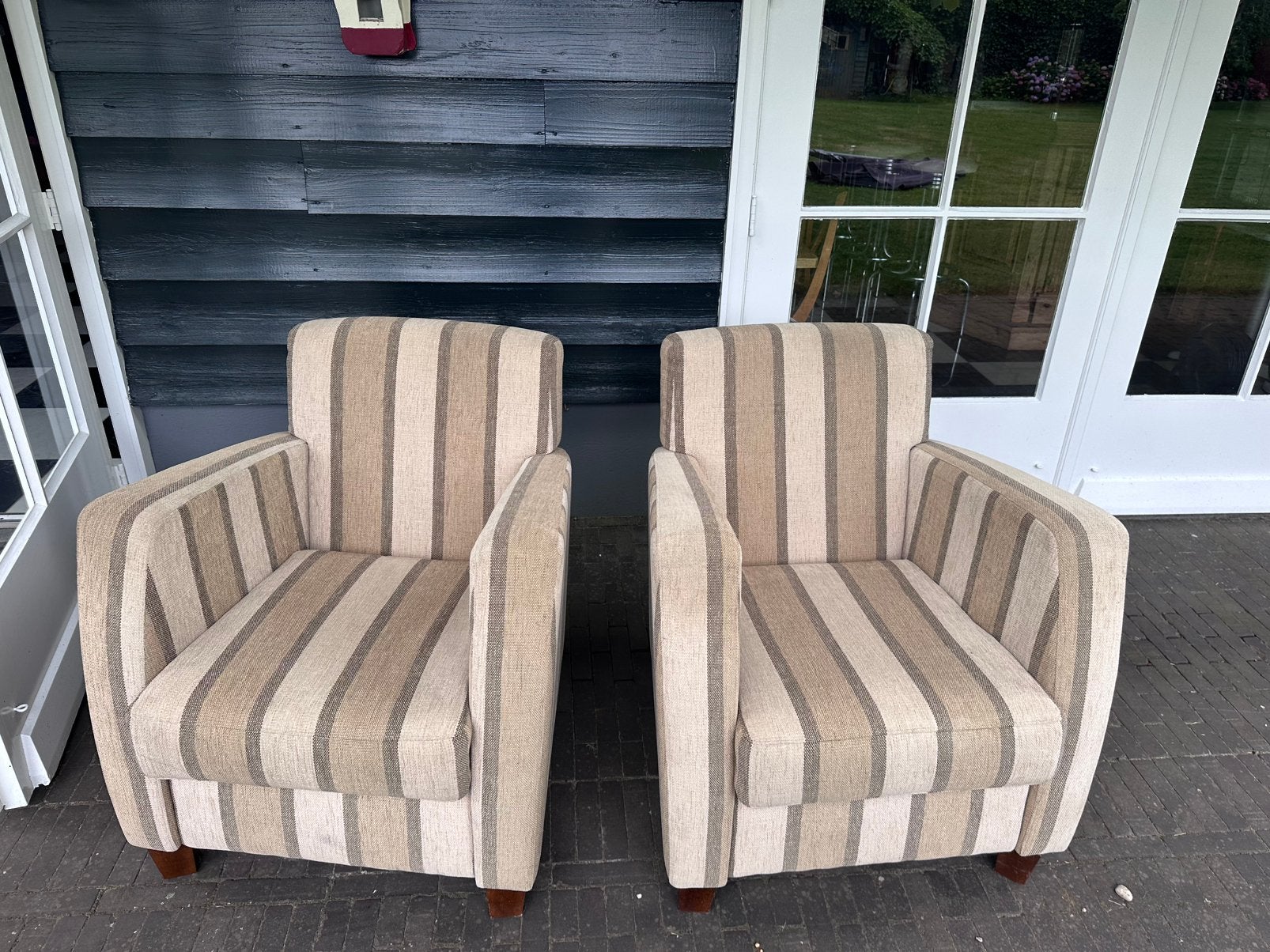 Twee leuke stoeltjes - gratis!!! Zsm ophalen, Tuin en Terras, Tuinsets en Loungesets, Ophalen, Gebruikt