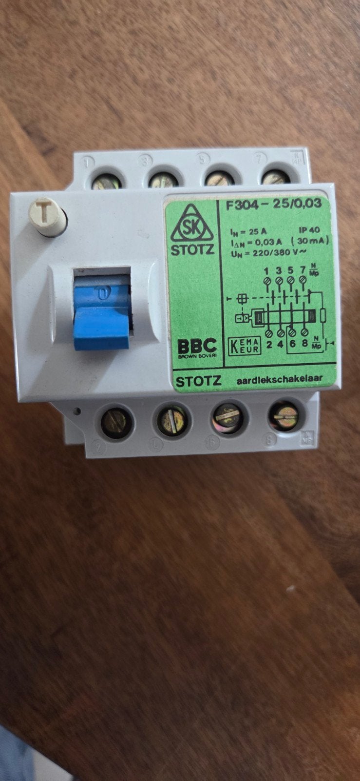 Stotz Aardlekschakelaar F304-25/0,03 - 25A, 30mA, Ophalen of Verzenden