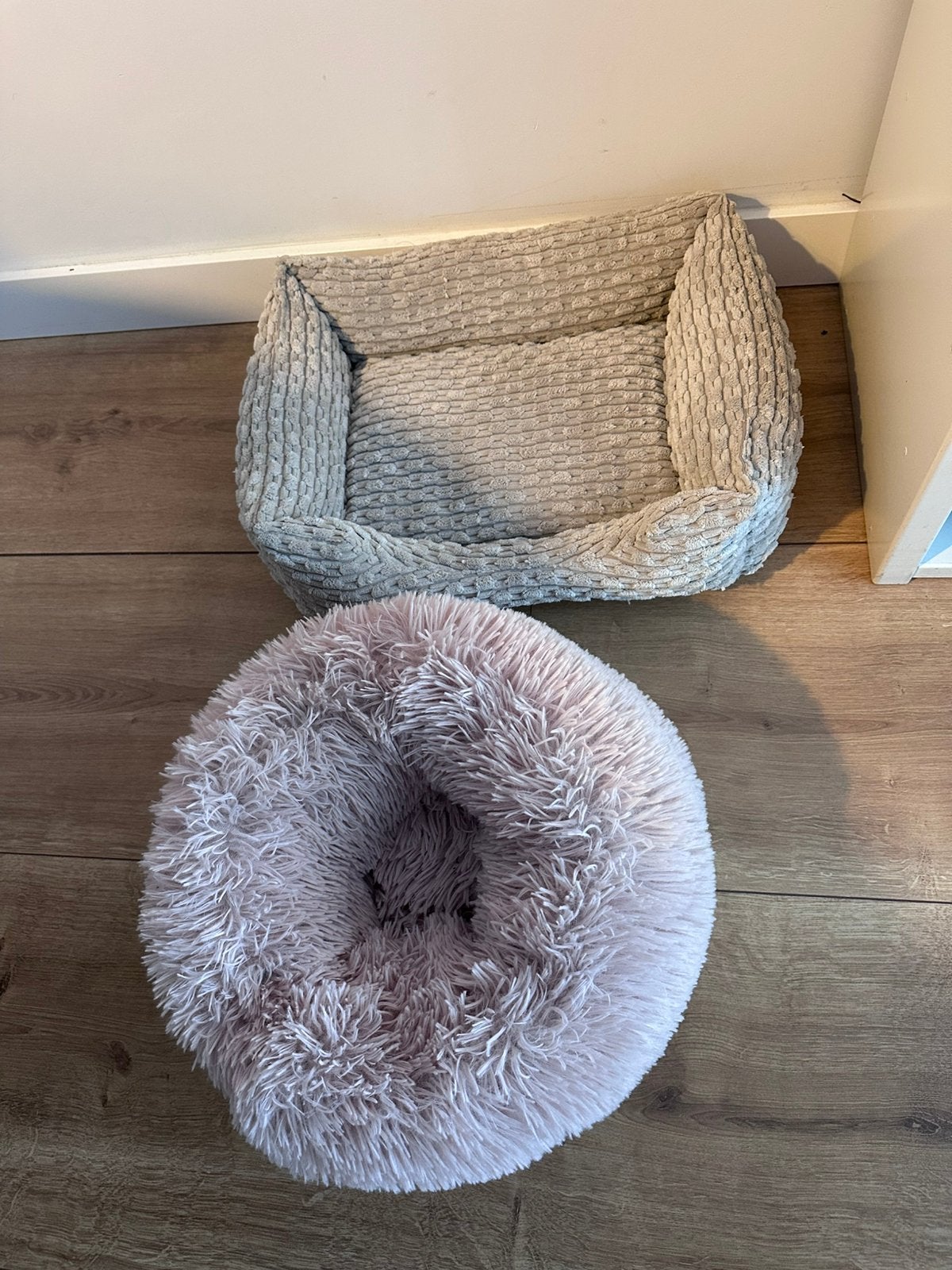 Gratis kattenmandjes, Ophalen, Zo goed als nieuw, Pluche