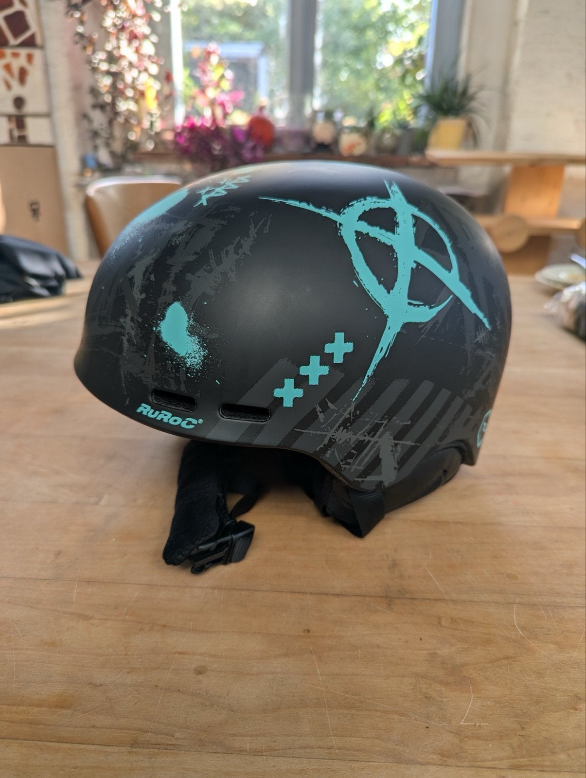 Nieuwe Ruroc NIX Renegade Helm Maat L - skiehelm, Sport en Fitness, Ophalen of Verzenden, Nieuw, Overige typen, Overige merken