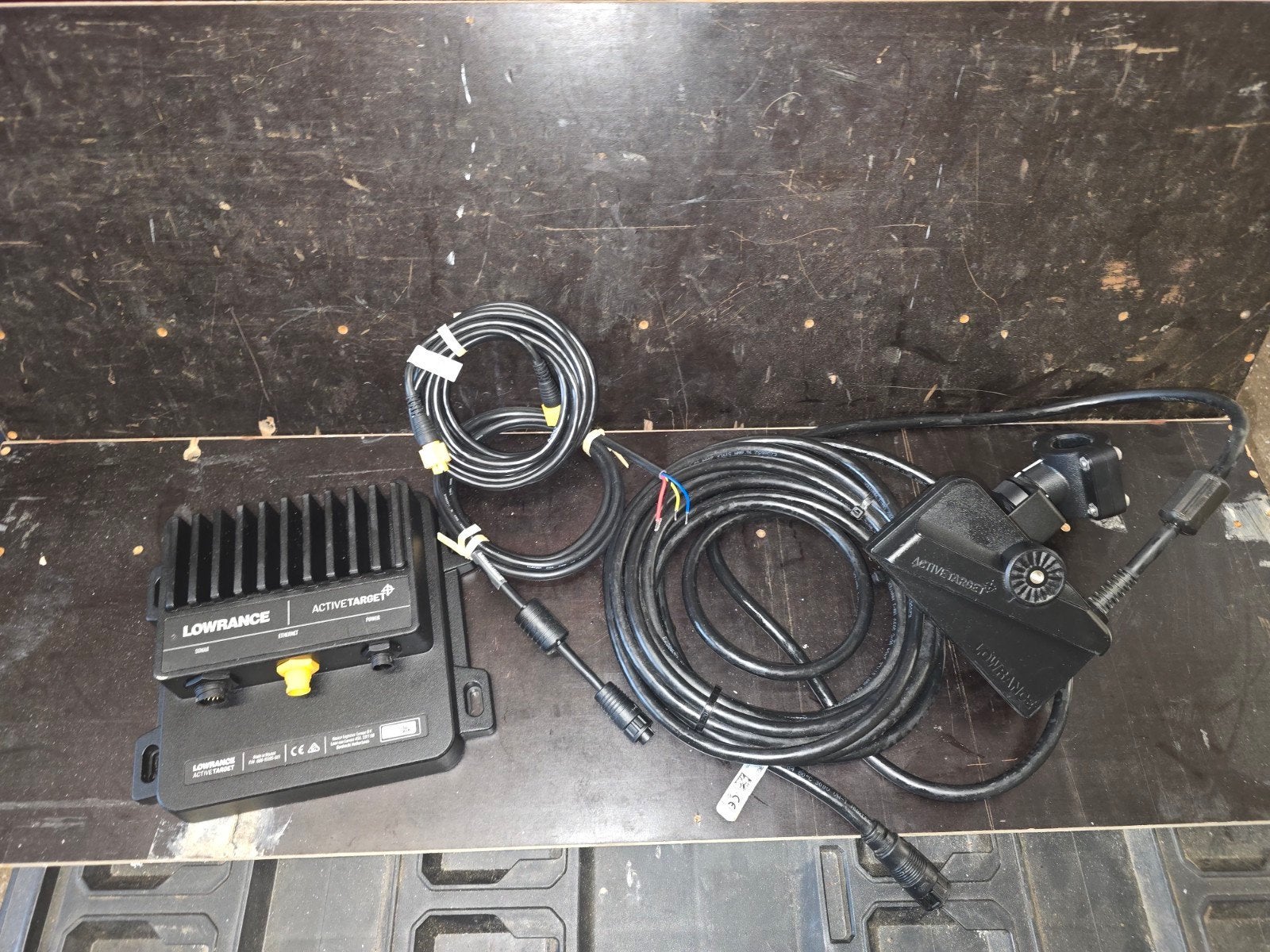Lowrance ActiveTarget Live Sonar met Transducer Compleet, Ophalen, Gebruikt, Kaartplotter of Fish Finder