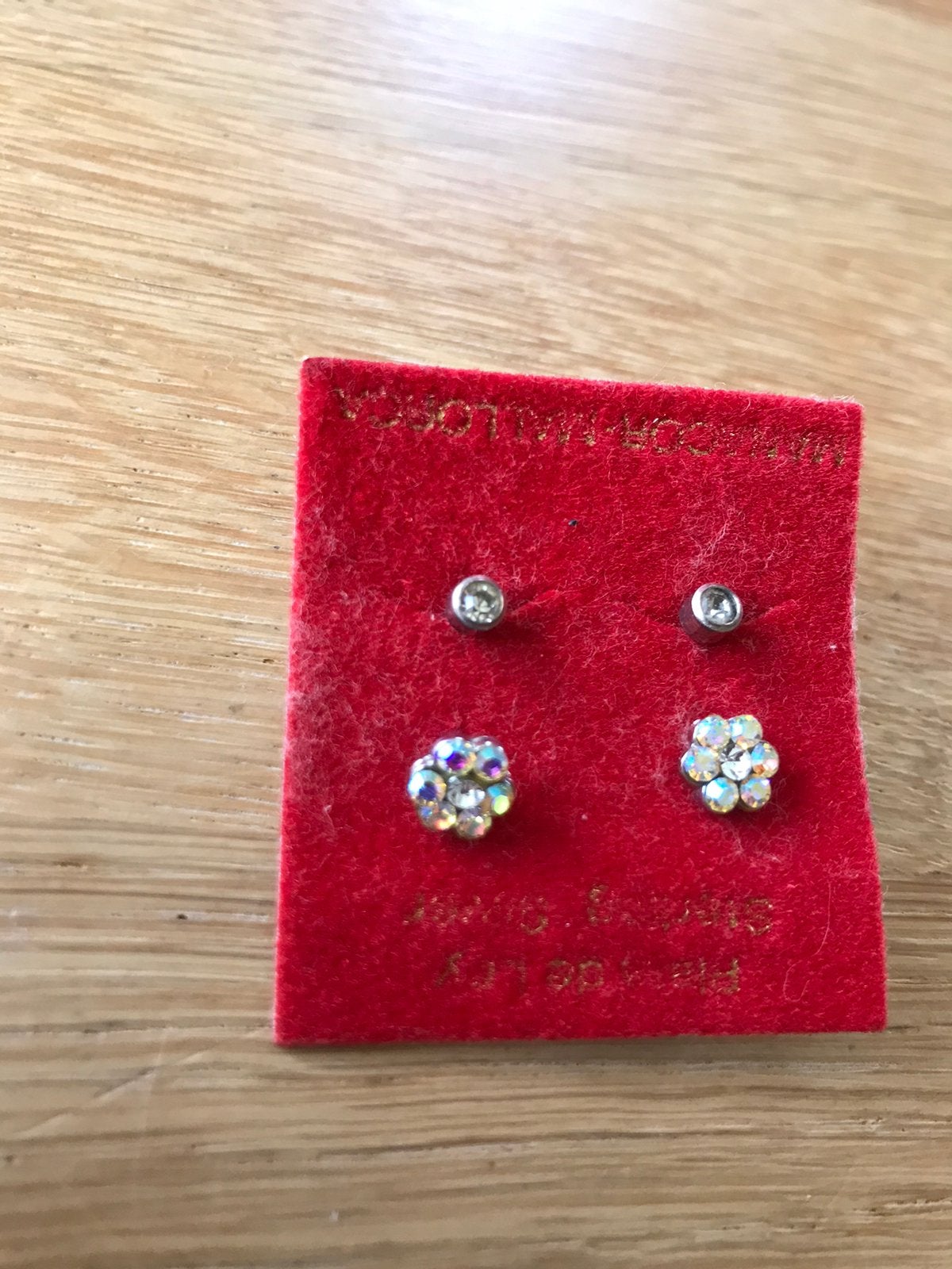 2 setjes zilverkleurige oorknopjes, Ophalen of Verzenden, Gebruikt, Zilver