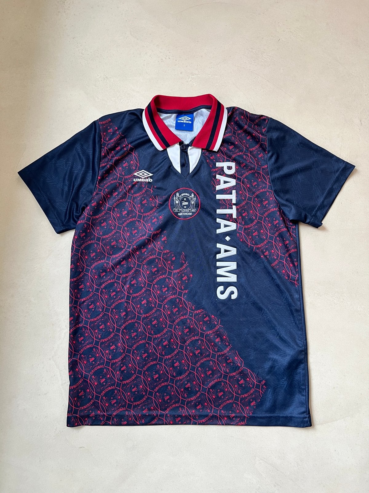 Umbro x Patta AMS Voetbalshirt Maat S, Kleding | Heren, T-shirts, Ophalen of Verzenden, Zo goed als nieuw, Maat 46 (S) of kleiner