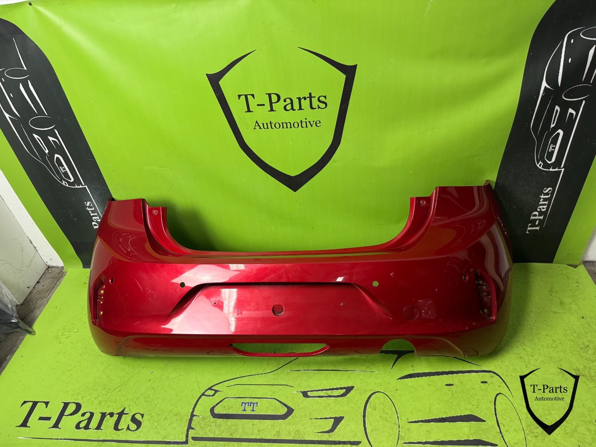 opel corsa F achterbumper Bumper 4x pdc, Auto-onderdelen, Gebruikt, Opel Automobile GmbH, Ophalen of Verzenden, Kontakt@opel-infoservice.de