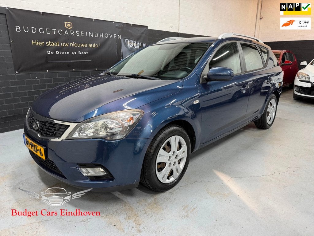Kia Cee'd 1.4 CVVT X-ecutive Nap/Airco/APK 07-2027!, Auto's, Kia, Voorwielaandrijving, Euro 5, Stof, Gebruikt