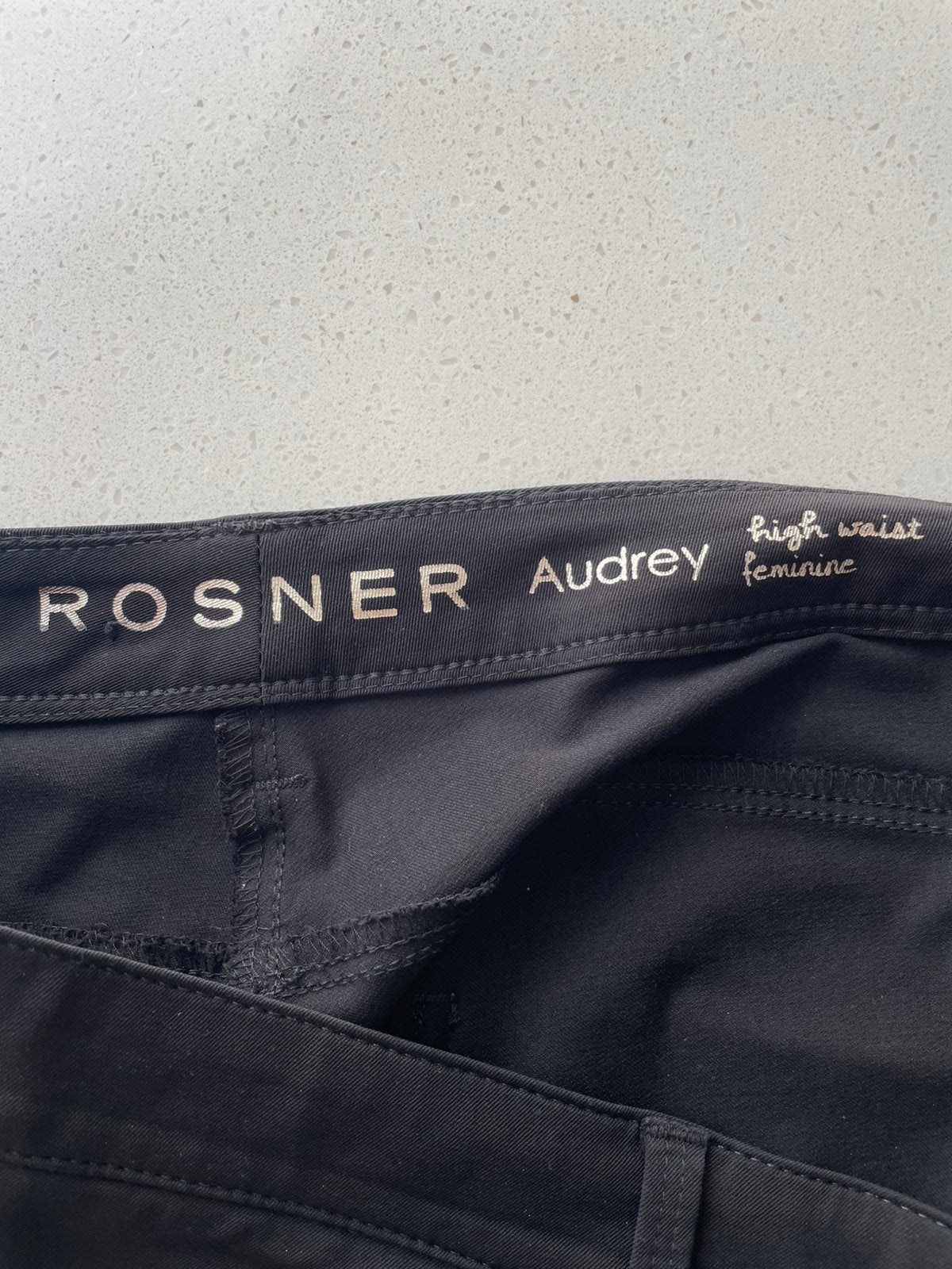 Dames Jeans Rosner zwart maat 44/42, Kleding | Dames, Ophalen of Verzenden, Zo goed als nieuw, Zwart, W33 - W36 (confectie 42/44)
