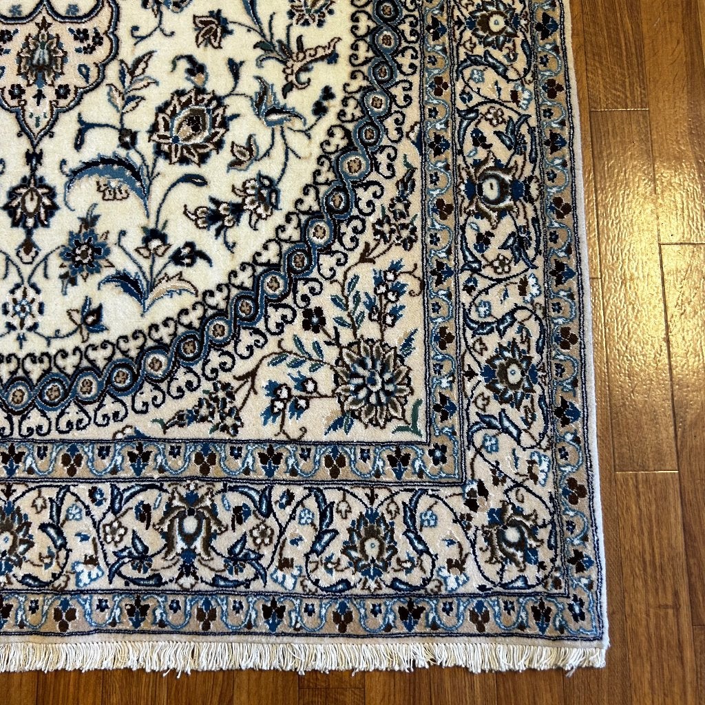 perzisch tapijt nain met zijde – 250 x 150 cm –vloerkleed, TTM Wonen, Meubels – (Perzische) Tapijten en Woonaccessoires, Taag 63, 2491 CS, Den Haag (Forepark)