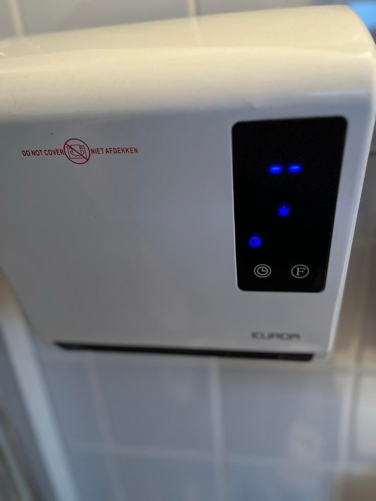Eurom Sani Fanheat 2000R Badkamerkachel met afstandsbedienin, Gebruikt, Overige soorten, Elektrisch, Ophalen of Verzenden