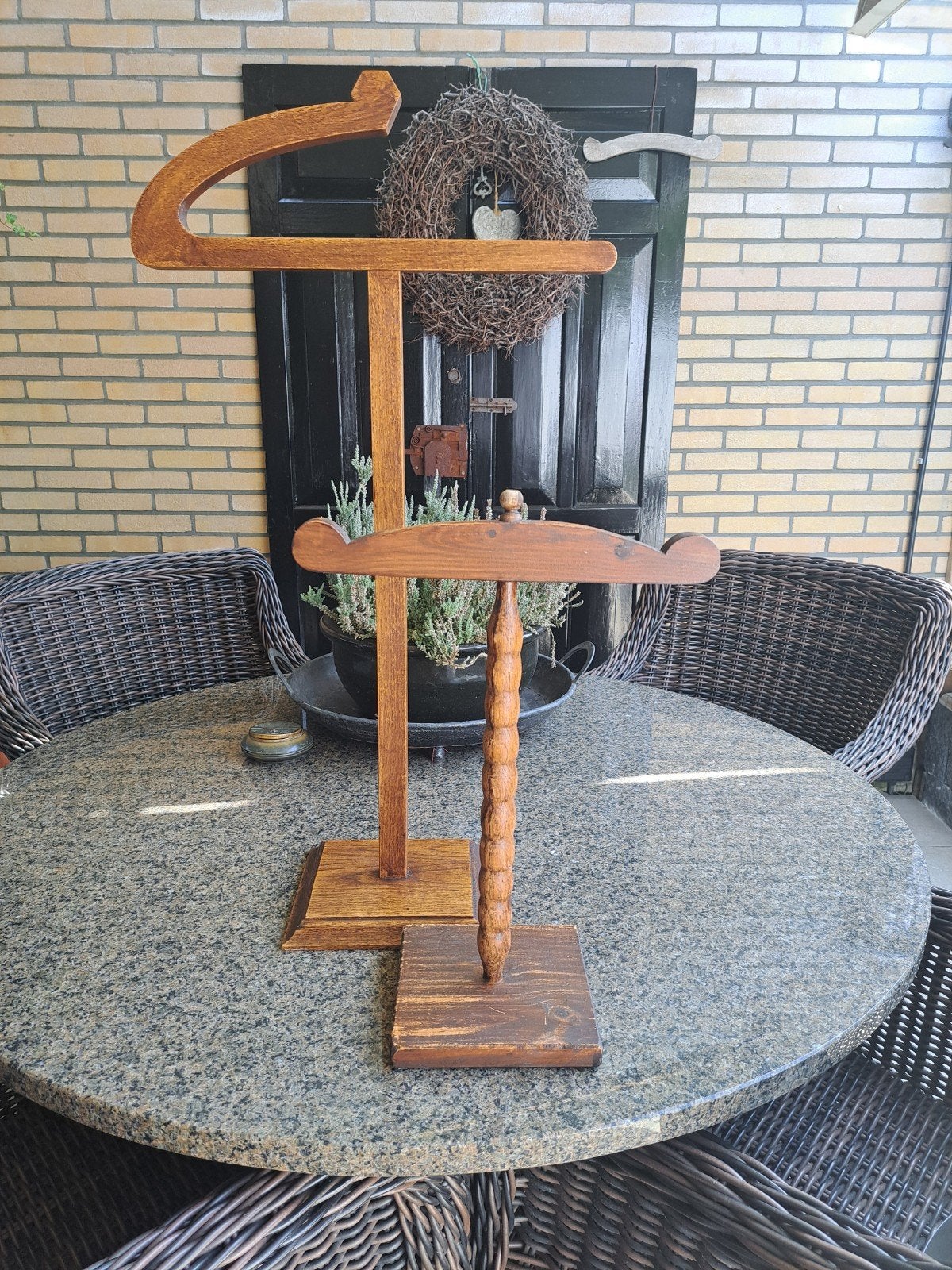 Set van 2 vintage kledingstandaards - hout, Ophalen of Verzenden