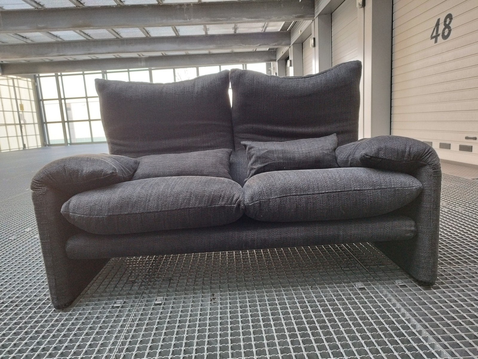 Cassina Maralunga 2-zits bank - Antraciet - Refurbished, 150 tot 200 cm, Tweepersoons, 75 tot 100 cm, Ophalen of Verzenden