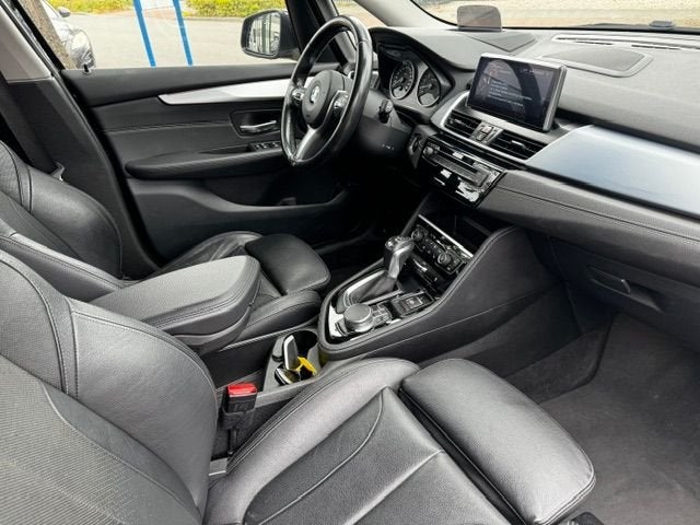 BMW 2 Serie Active Tourer 225xe Plugin Hybride Centennial Hi, Automaat, Gebruikt, Zwart, Bedrijf