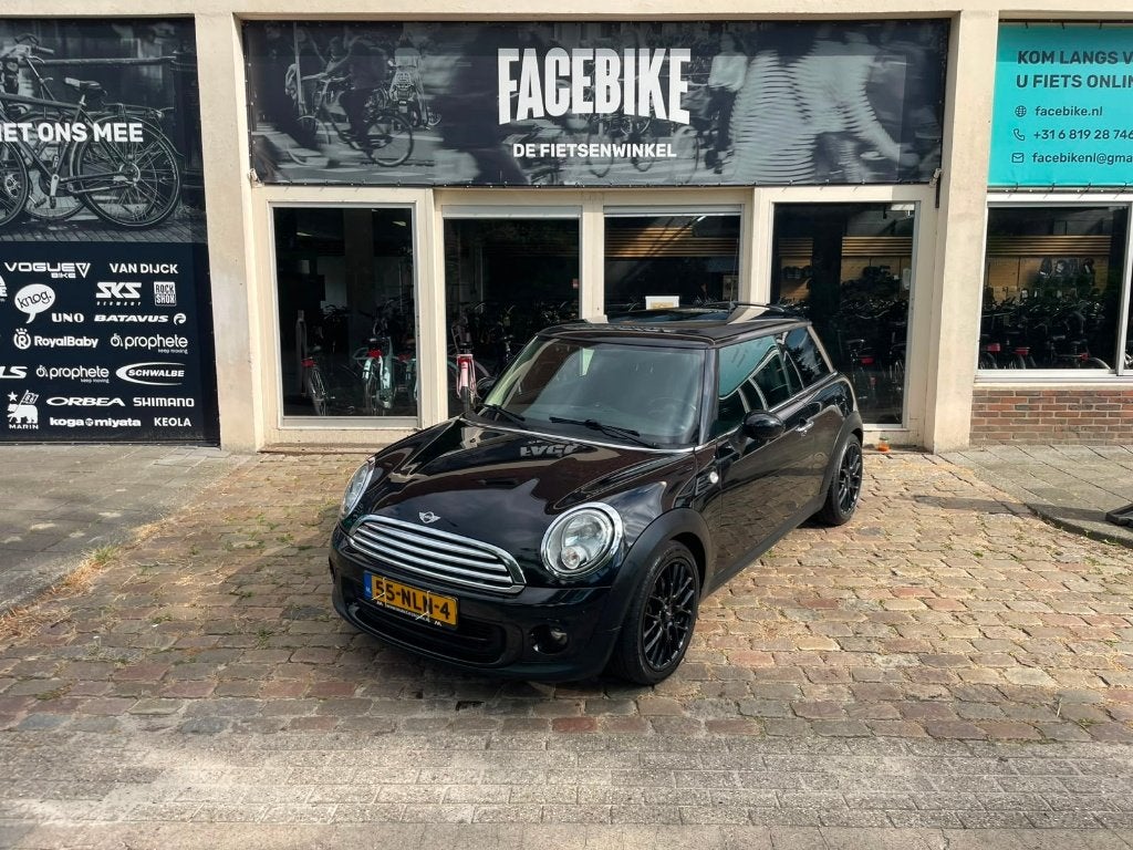 Mini (r56)1.6 75pk 2010 Zwart/Cruise control/airconditioning, Auto's, Mini, Voorwielaandrijving, Stof, 4 cilinders, 4 stoelen