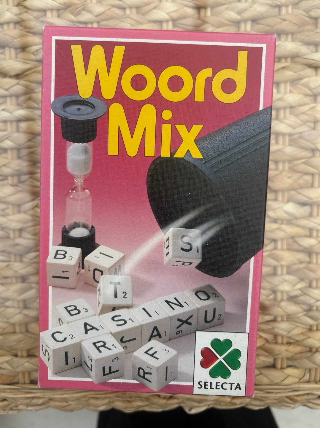 Woord Mix - Het fascinerende woordspel voor de hele familie, Hobby en Vrije tijd, Gezelschapsspellen | Bordspellen, Een of twee spelers