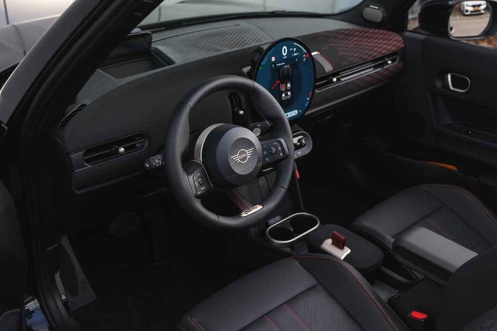 MINI Cabrio S Automaat / John Cooper Works / Pakket XL / 18", Auto's, Mini, 1998 cc, 15 km/l, Zwart, 4 cilinders