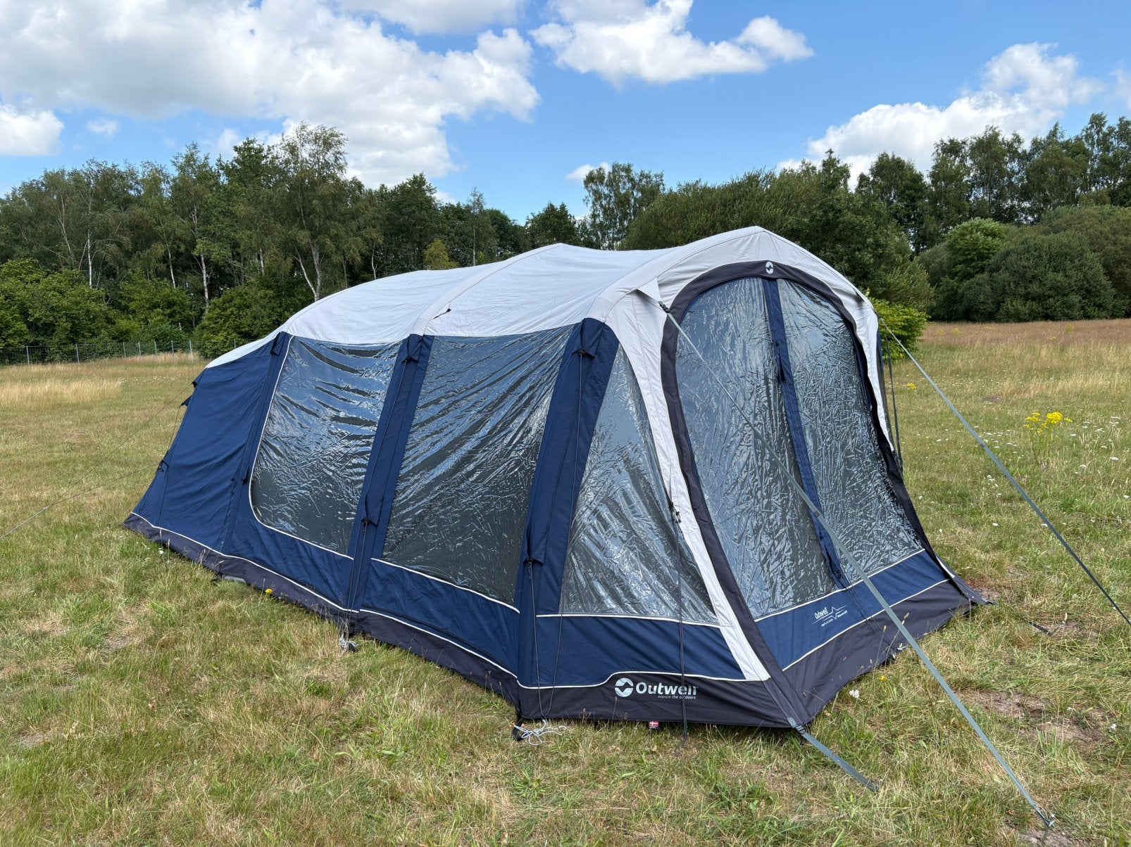 Zeer mooie Outwell stone lake 5 atc opblaastent, Caravans en Kamperen, Tenten, Ophalen, Gebruikt, Tot en met 5