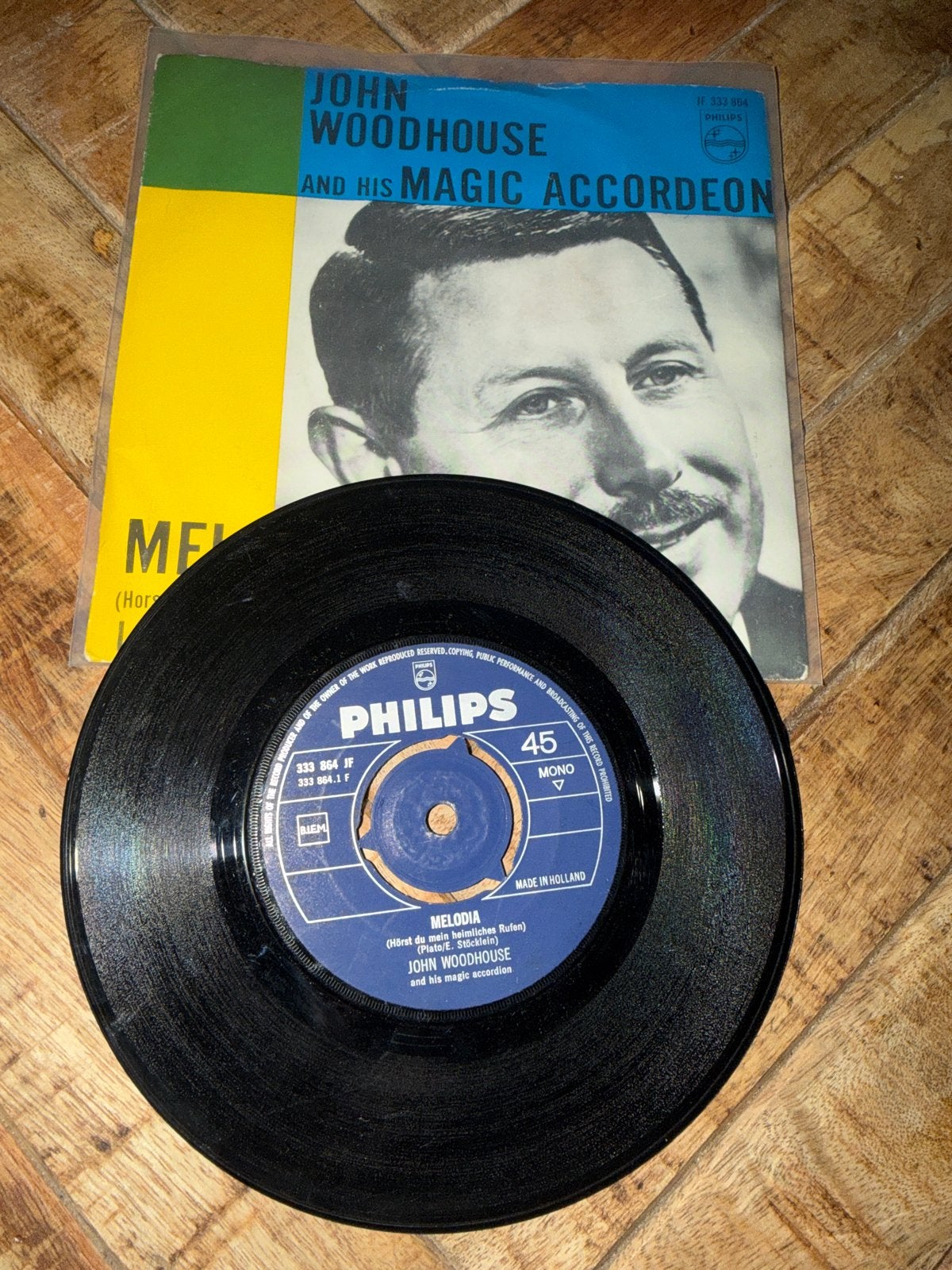 John Woodhouse and His Magic Accordeon - Melodia (Single), Cd's en Dvd's, Ophalen, Gebruikt, Overige genres, 7 inch