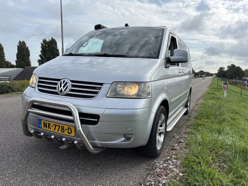 Volkswagen Transporter camper 2.5 automaat HIGHLINE, Auto's, 2500 cc, Zwart, 2500 kg, Bedrijf