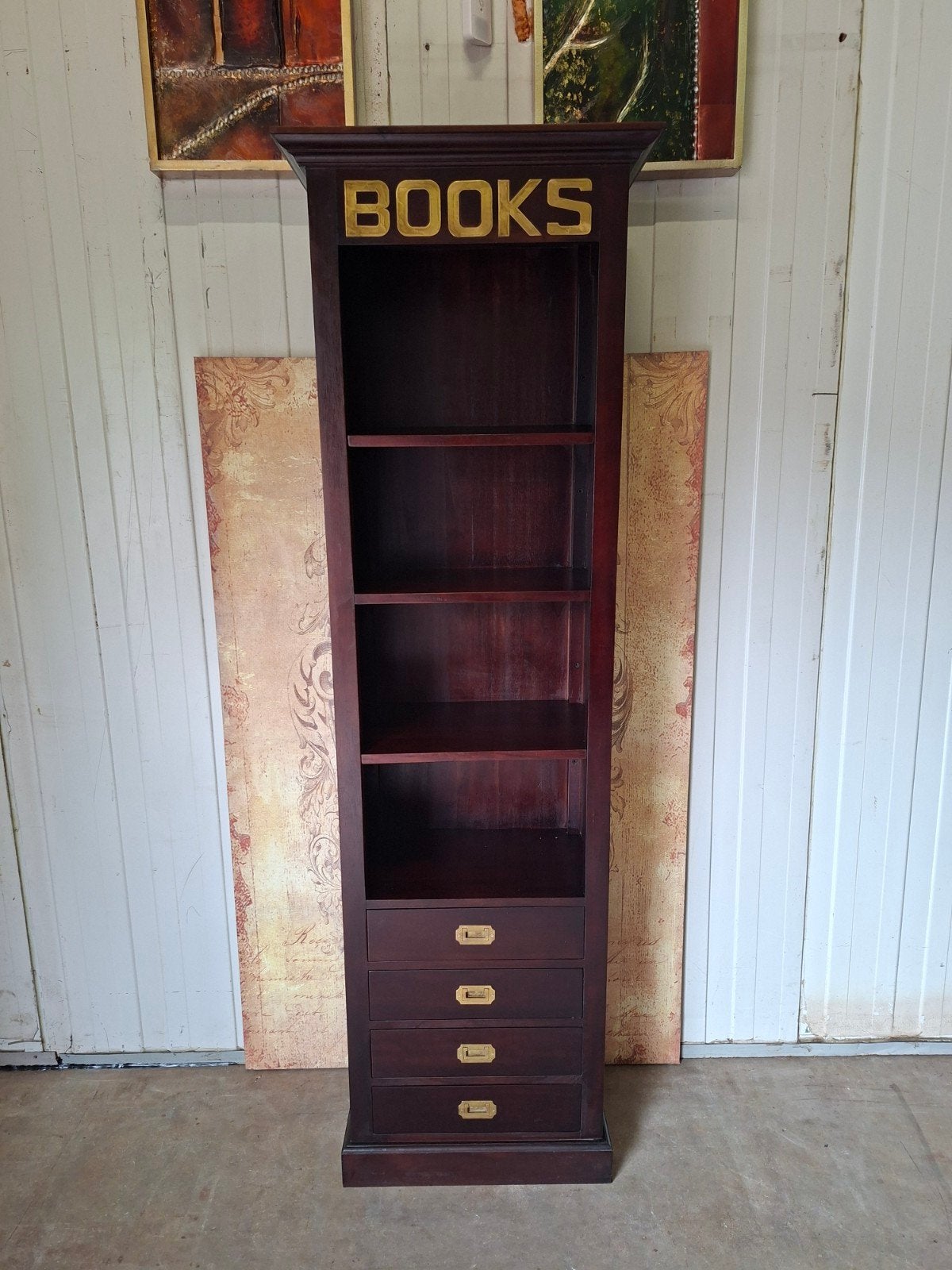 Klassieke BOOKS boekenkast, ladekast afm. 66x41cm en 212cm