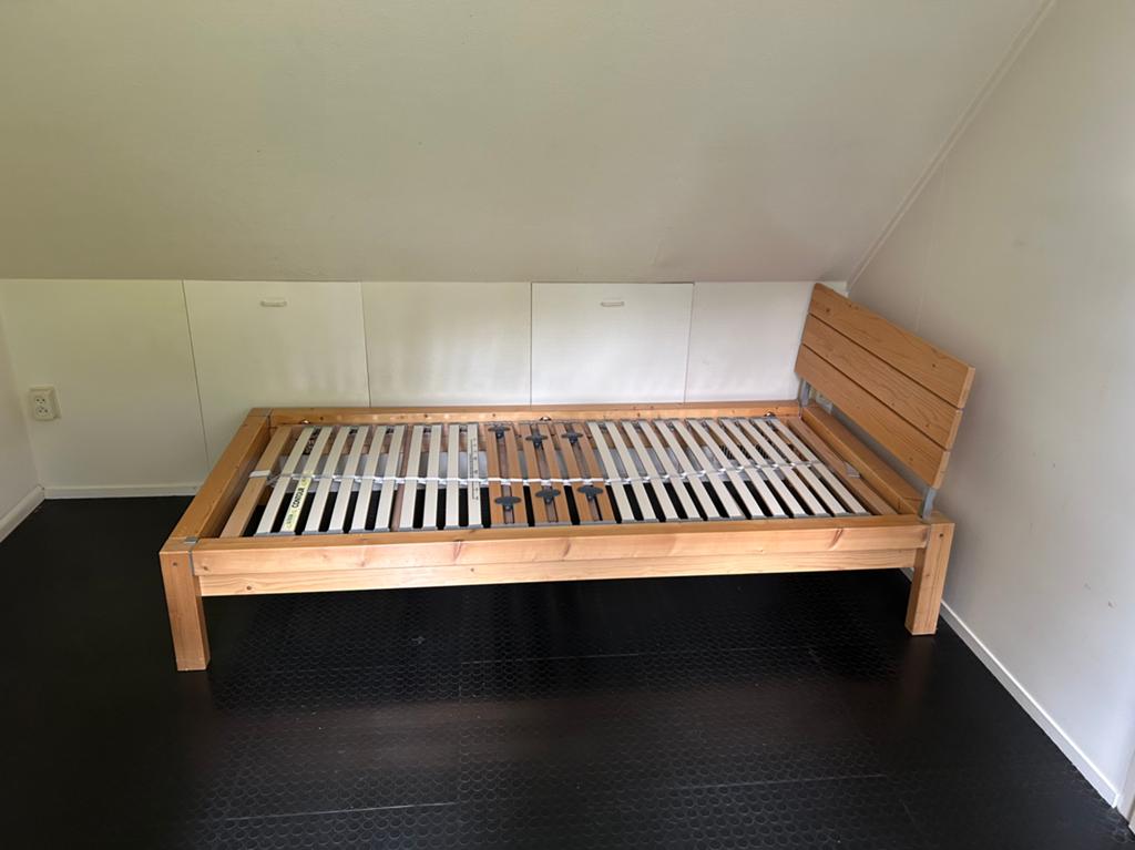Lundia bed, Ophalen of Verzenden, Zo goed als nieuw