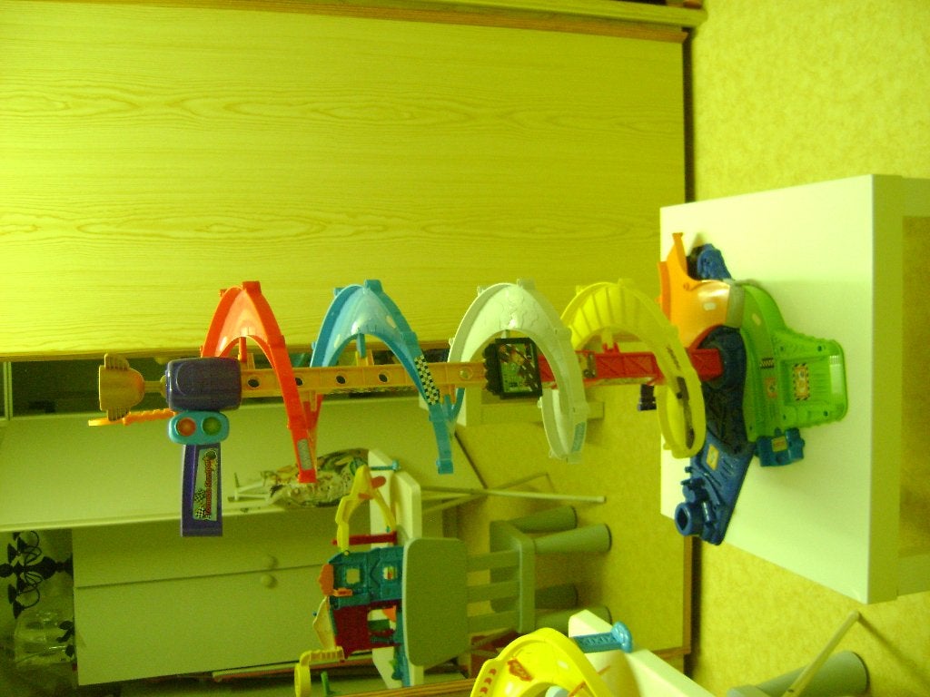 vitech tornado stuntpark 93hx48br druk op de gouden troffee, Kinderen en Baby's, Ophalen of Verzenden, Zo goed als nieuw, 2 tot 4 jaar