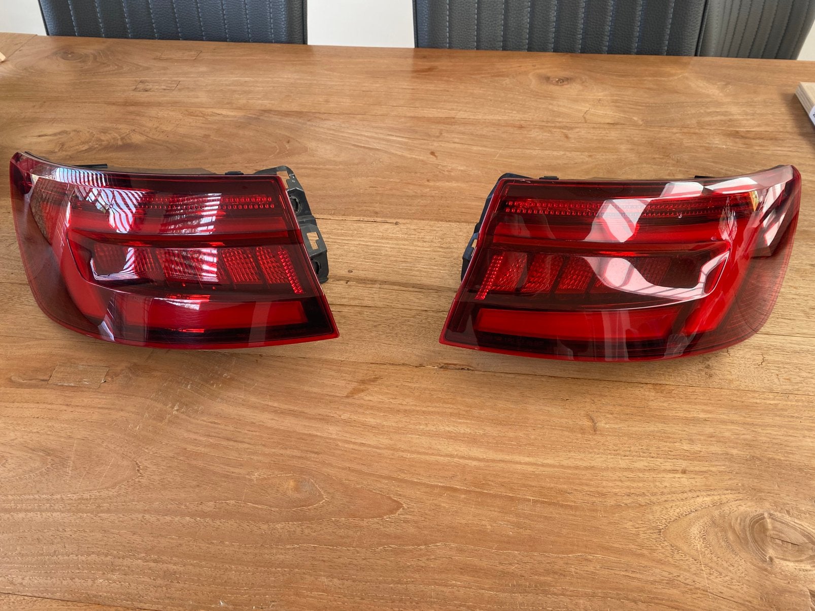 Dynamische achterlichten buitense lampen( audi a4 B9) USA, Ophalen of Verzenden, Gebruikt, Audi