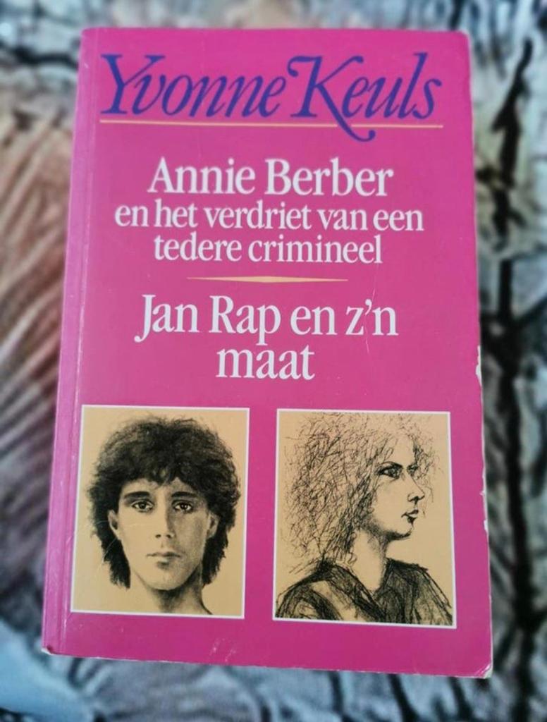 588 .. Yvonne Keuls - Annie Berber & Jan Rap, Ophalen of Verzenden, Gelezen