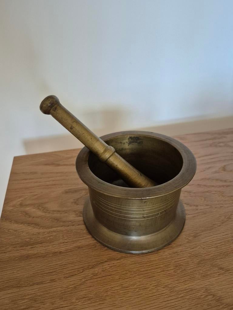 Antieke zware bronzen vijzel met stamper, Antiek en Kunst, Ophalen of Verzenden
