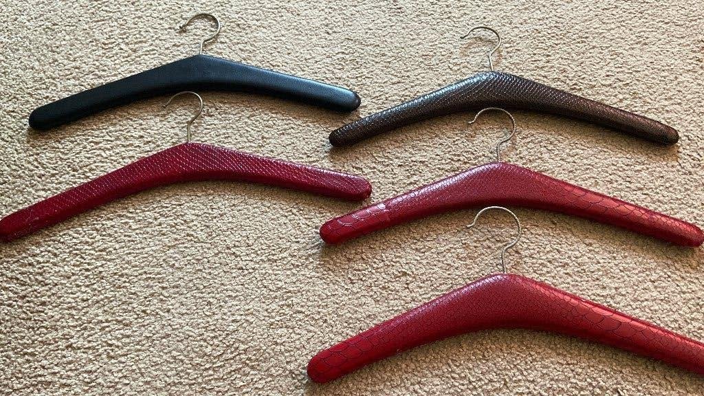 5 x Vintage kleerhangers kleding hanger, Kleding | Dames, Kledinghangers, Ophalen, Gebruikt, Hout