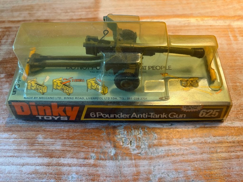 Dinky Toys 625 - 6 Pounder Anti-Tank Gun in doos met munitie, Verzenden, Gebruikt