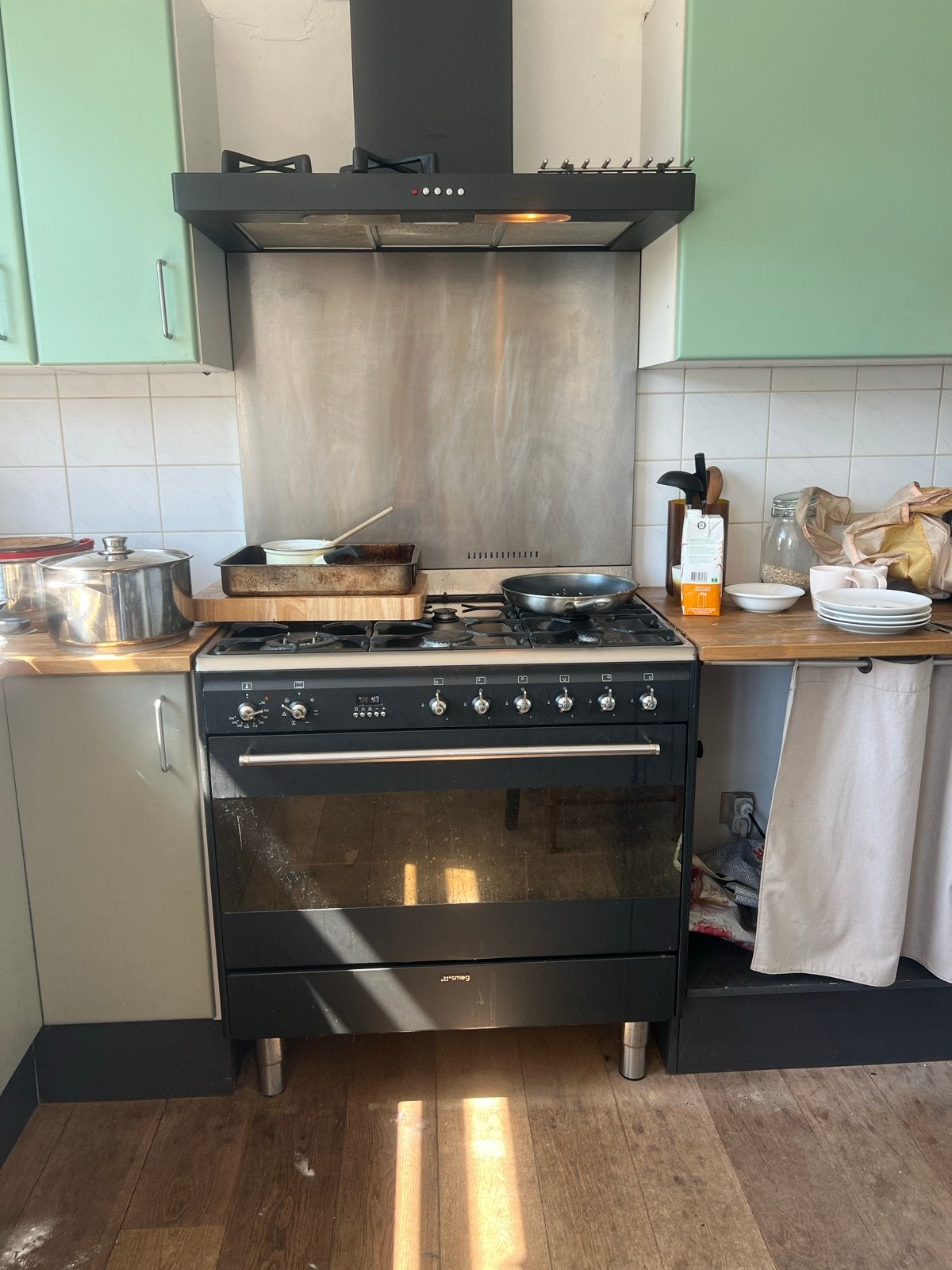 Smeg Fornuis met Oven - Vrijstaand Gasfornuis, Ophalen, Gebruikt, 60 cm of meer, 4 kookzones