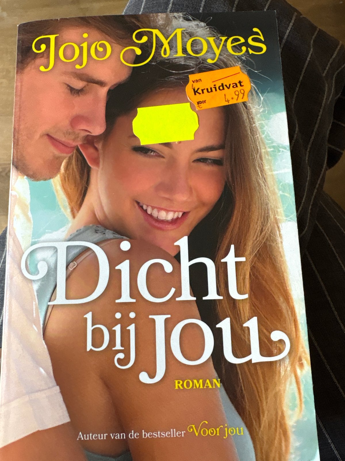 Dicht bij Jou - Jojo Moyes (Roman), Ophalen of Verzenden, Gelezen, Nederland