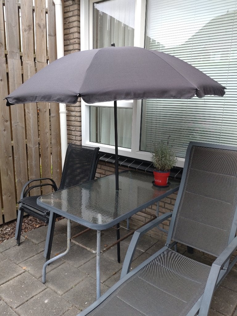 parasol nieuw, Ophalen, Nieuw, 1 tot 2 meter