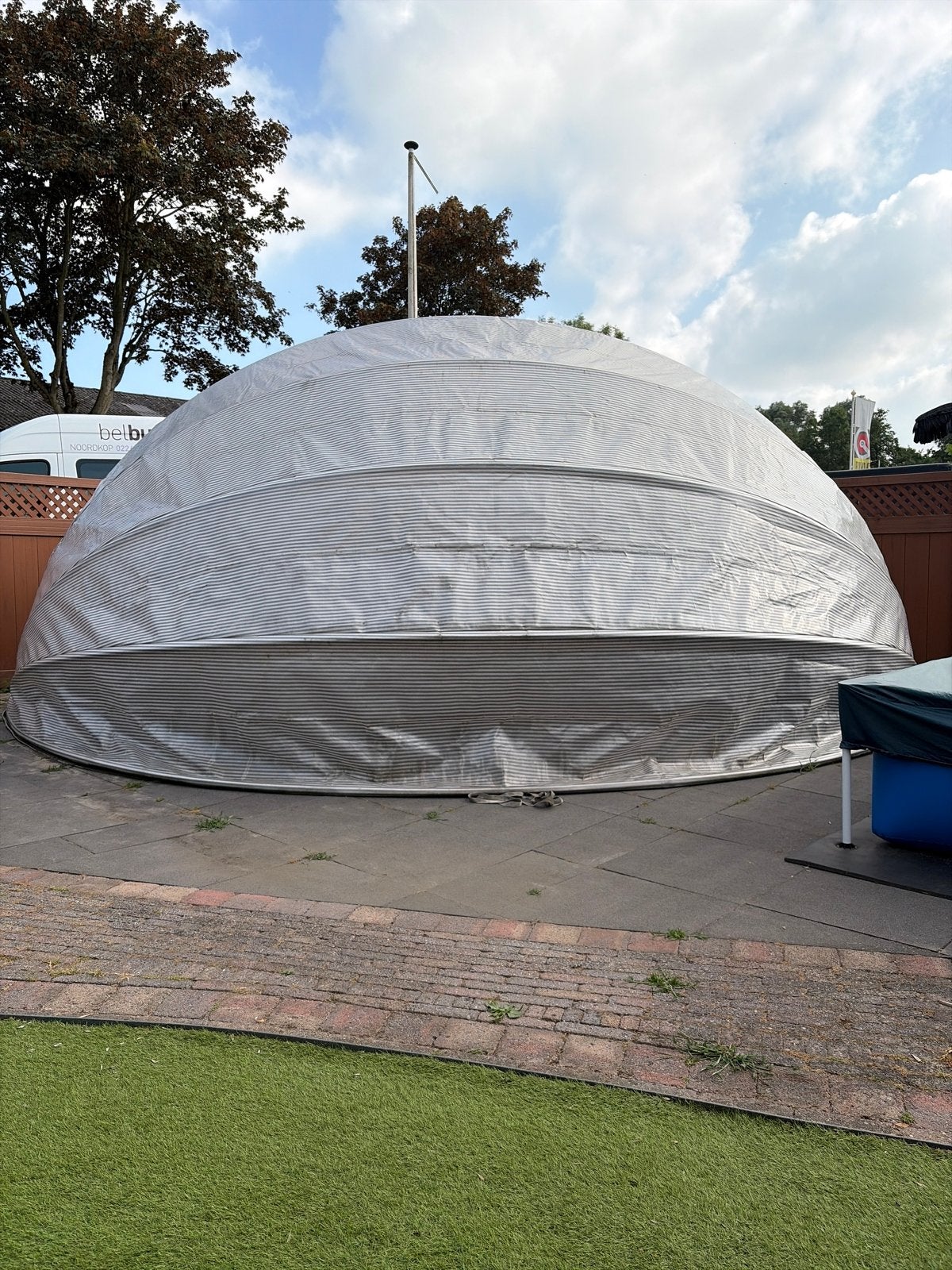 Zwembadoverkapping (koepel) 5,60m doorsnede - enkele gaatjes, Tuin en Terras, Ophalen, Gebruikt, Minder dan 80 cm, Overige typen