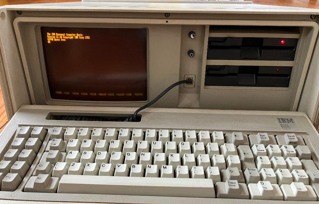 IBM Portable PC 5155 uit 1984, Ophalen, IBM