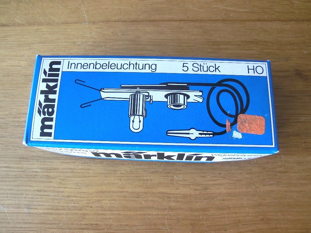 Vijf stuks nieuwe märklin interieurverlichting nr 7077, Hobby en Vrije tijd, Wisselstroom, Ophalen of Verzenden, Märklin, Nieuw