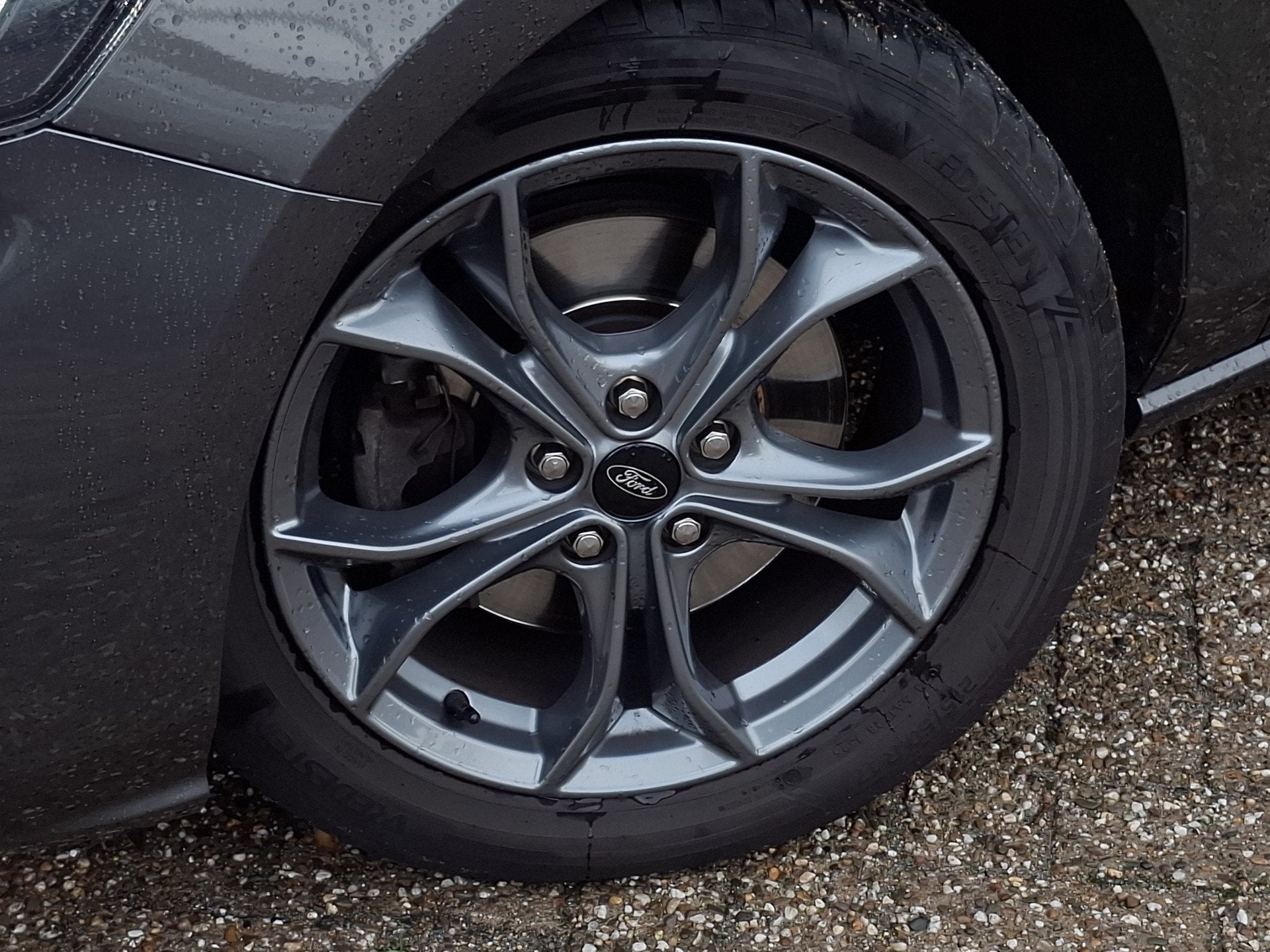 Ford FOCUS Wagon 1.0 EcoBoost Hybrid ST Line Business | Trek, Auto's, Stof, Gebruikt, Hybride Elektrisch/Benzine, Verwarmde buitenspiegels