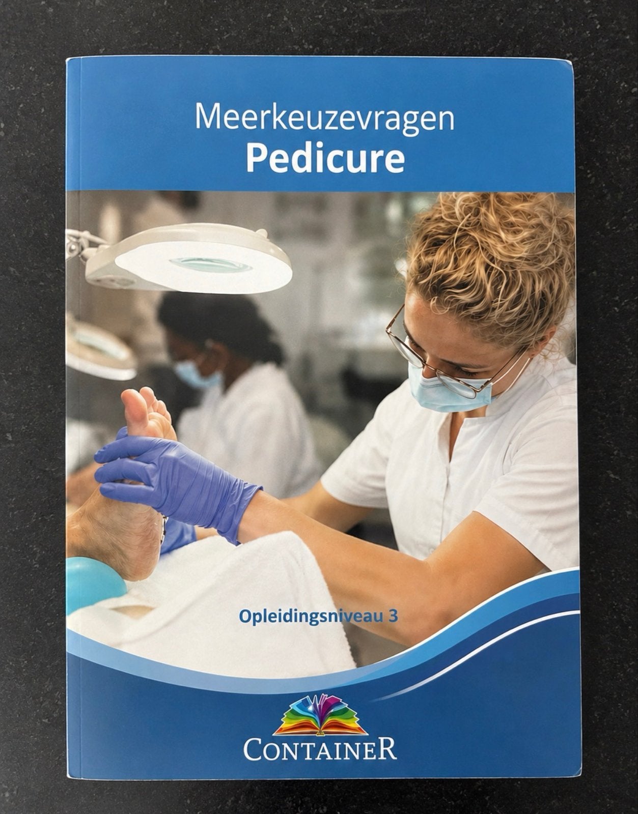 Container uitgever Meerkeuzevragen Pedicure Opleiding, Boeken, Ophalen, Zo goed als nieuw, MBO