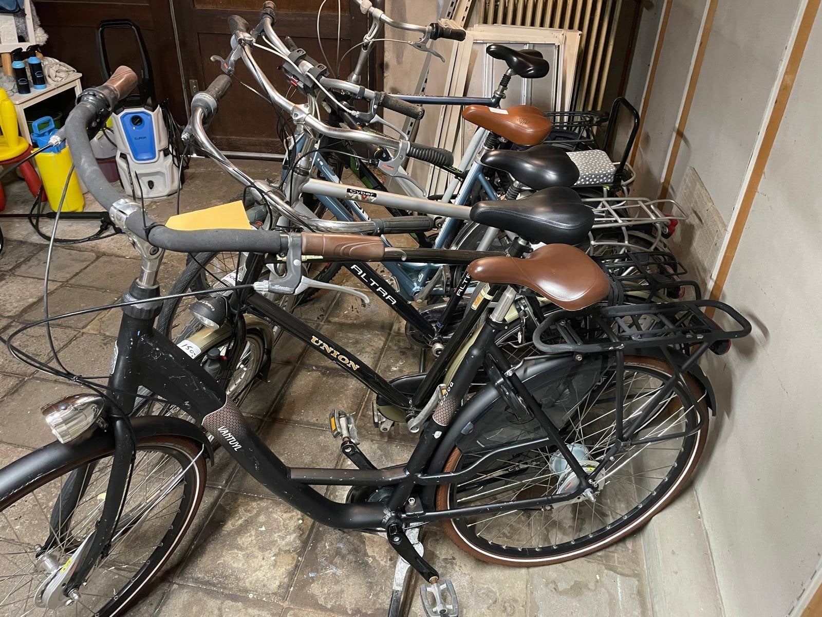 Foto 3 van Partij gebruikte stadsfietsen en e-bike gezocht: Opkoper!