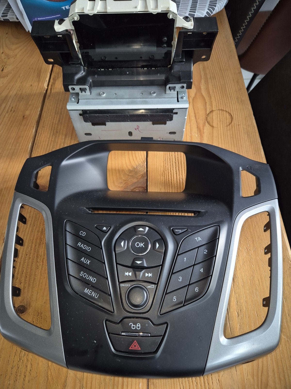 Middenconsole Ford Focus, Ophalen of Verzenden, Ford