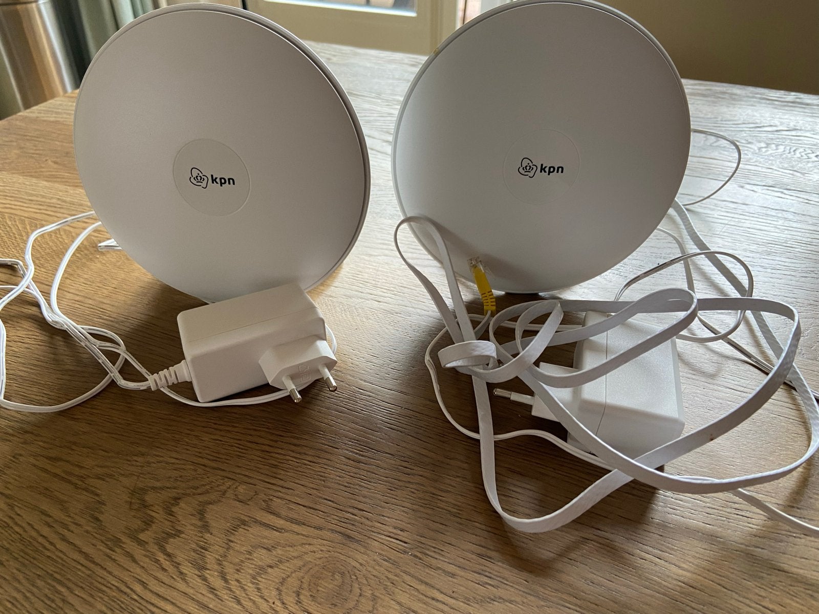 KPN SuperWifi Punten (2 stuks) - Optimale WiFi dekking, Computers en Software, Routers en Modems, Ophalen of Verzenden, Zo goed als nieuw