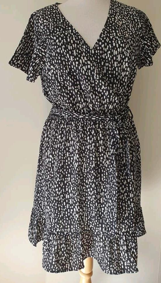 Jurk Maat M.   Liz Davy  Nieuw, Kleding | Dames, Maat 38/40 (M), Overige kleuren, Liz Davy, Nieuw