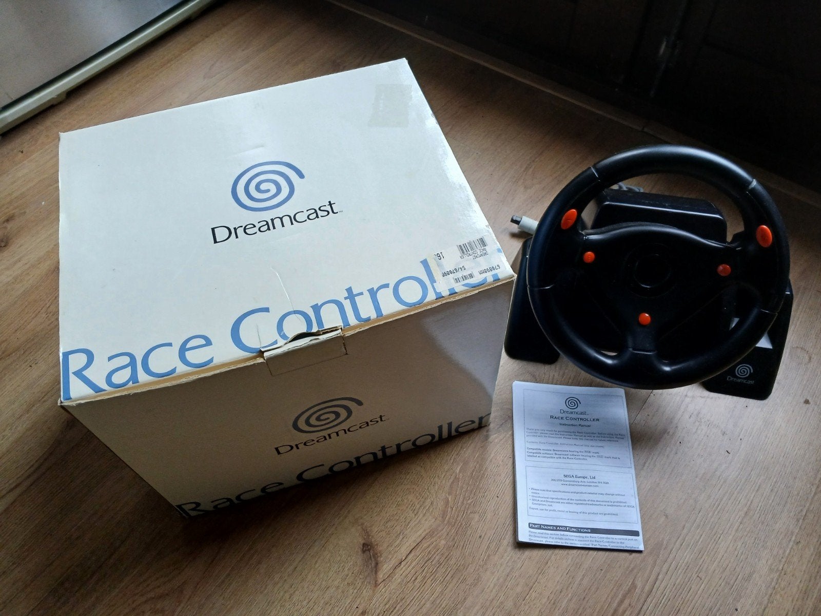 Sega Dreamcast Race Controller, Spelcomputers en Games, Ophalen of Verzenden, Zo goed als nieuw, Met 1 controller, Saturn of Dreamcast