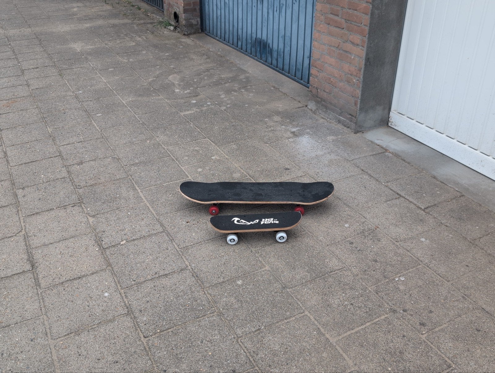 twee mooie skateboards, Ophalen, Zo goed als nieuw, Skateboard