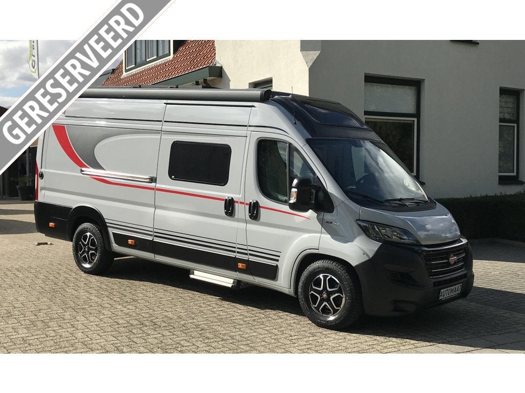 Bürstner Eliseo 641 # 9T Automaat # Zelfvoorzienend