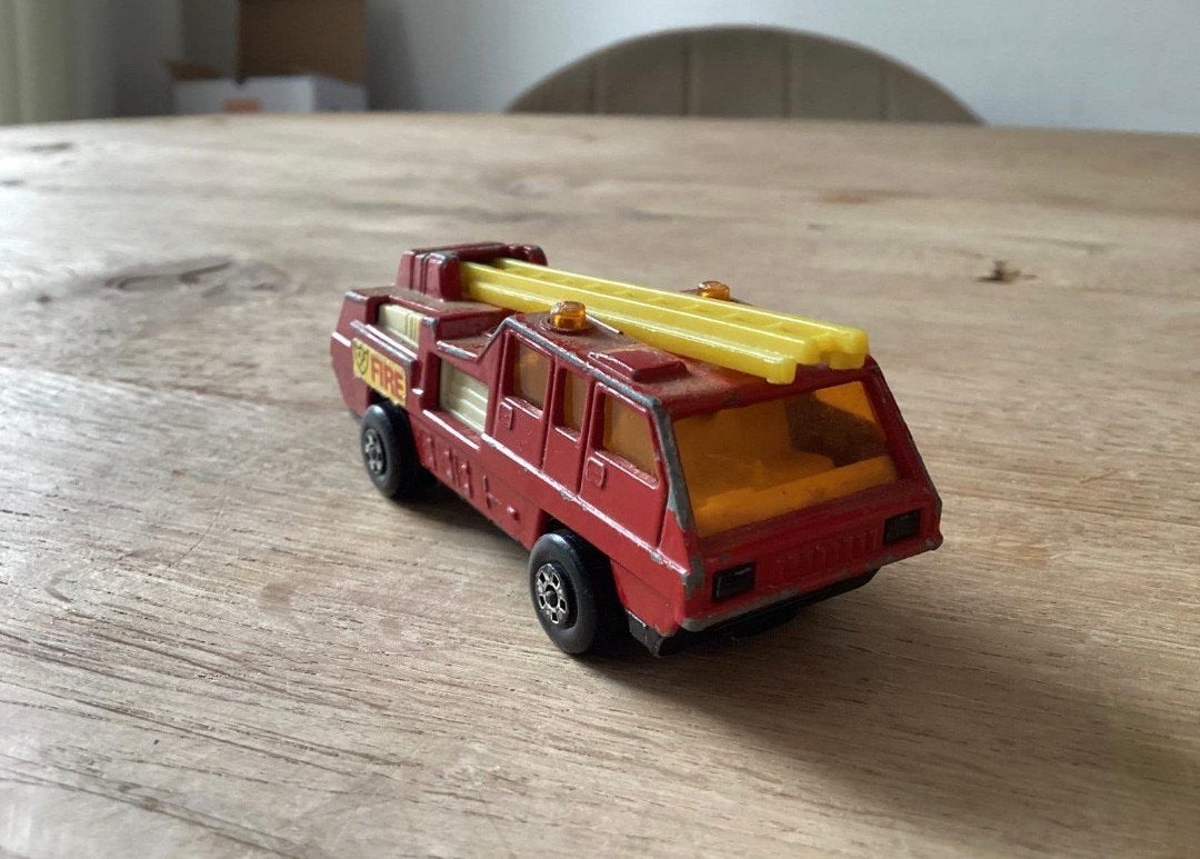 Matchbox Superfast No.22 Blaze Buster Brandweerwagen 1975, Ophalen of Verzenden, Gebruikt, Bus of Vrachtwagen