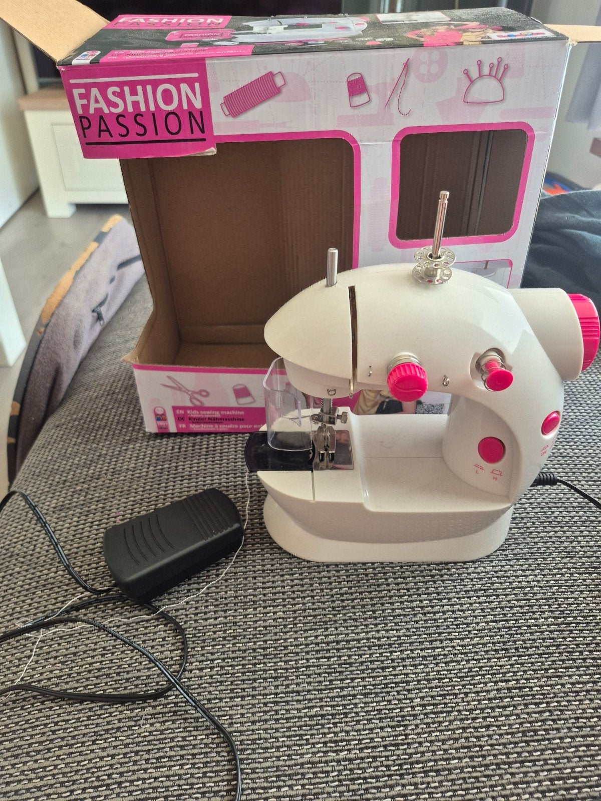 Fashion passion kindernaaimachine, Hobby en Vrije tijd, Naaimachines en Toebehoren, Ophalen of Verzenden, Overige merken