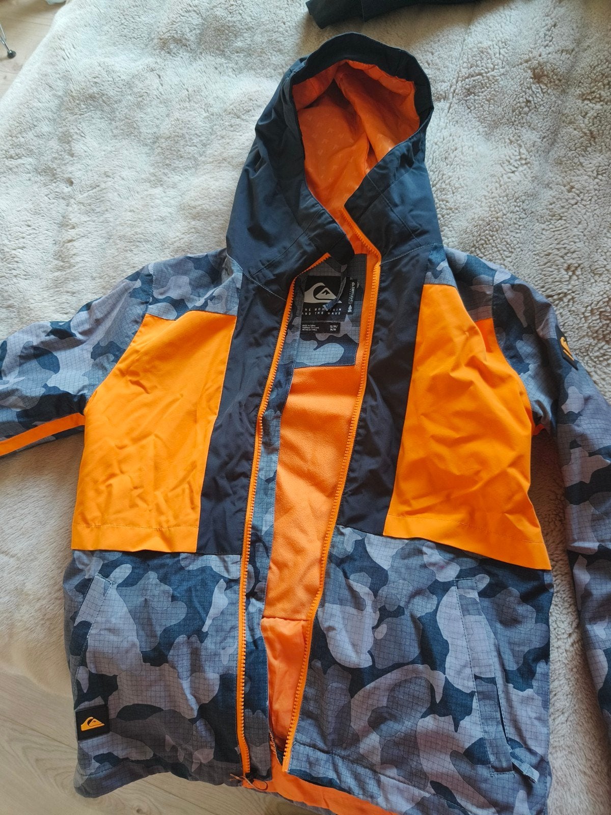 Quiksilver ski-jas camouflage oranje maat M, Quiksilver, Maat 48/50 (M), Ophalen of Verzenden, Jack
