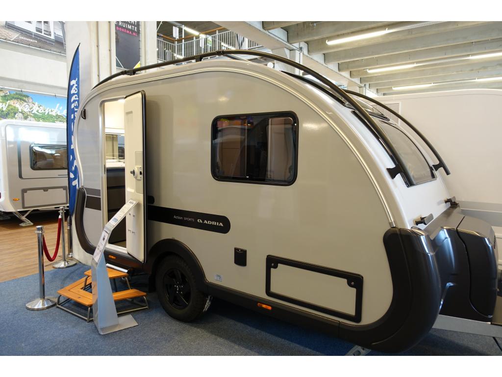 Adria Action Sport 391 LH Off-road en compleet, Caravans en Kamperen, Tot en met 2, Bedrijf, Adria, Schokbreker